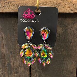 Paparazzi Iridescent Earrings, Bracelet and Necklace Bundle!
#10